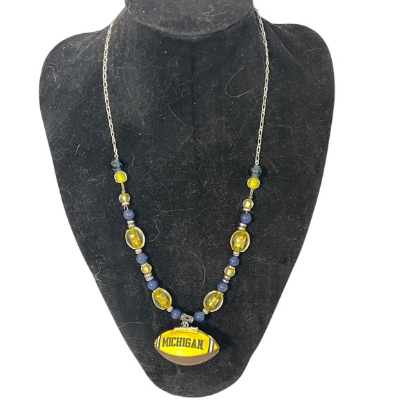 I Wish… Silver University of Michigan Wolverines Football Beaded Necklace - Picture 1 of 6